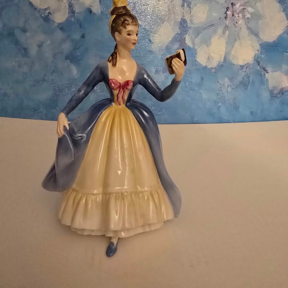 Royal Doulton Leading Lady HN 2269 Porcelain Figurine Blue Gown Vintage 1964